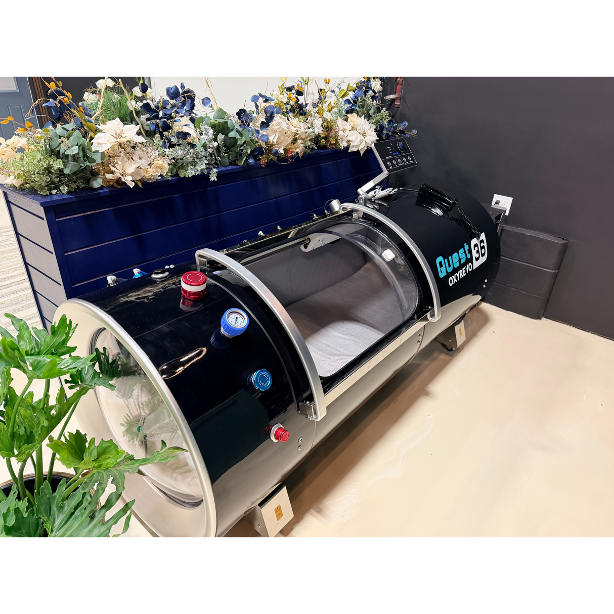 *Pre-Owned* IN STOCK - OXYREVO Quest36 1.5 ATA Hard Hyperbaric Chamber
