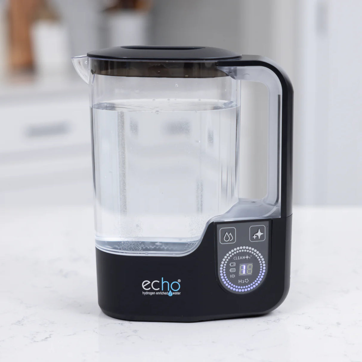 Echo Hydrogen Water Pitcher