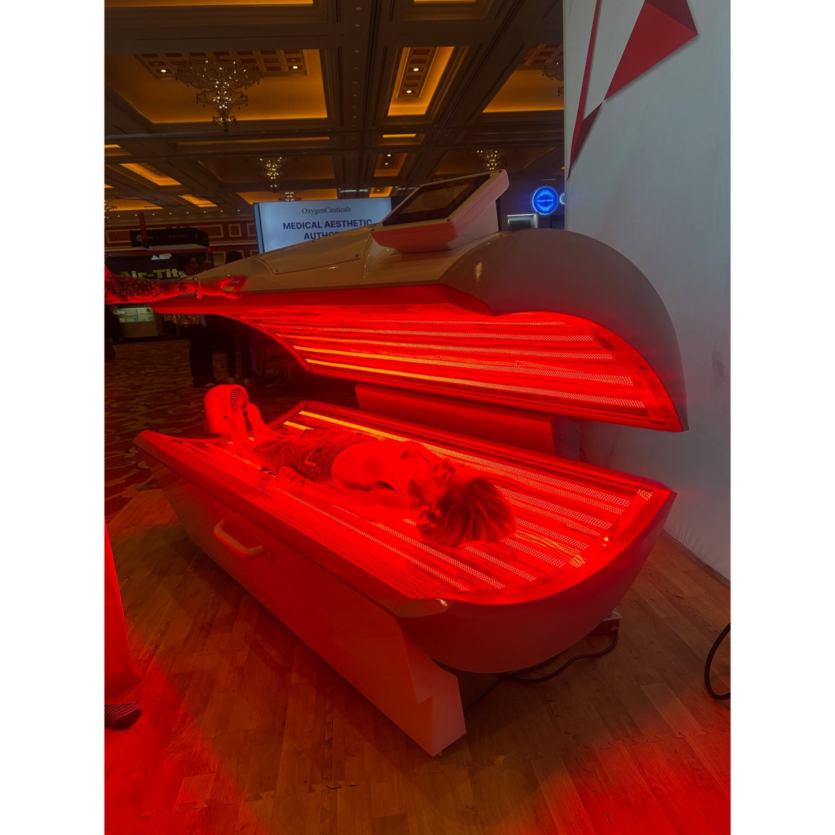 Prism Light Pod Full-Body Red Light Therapy Bed – Morelli Medical