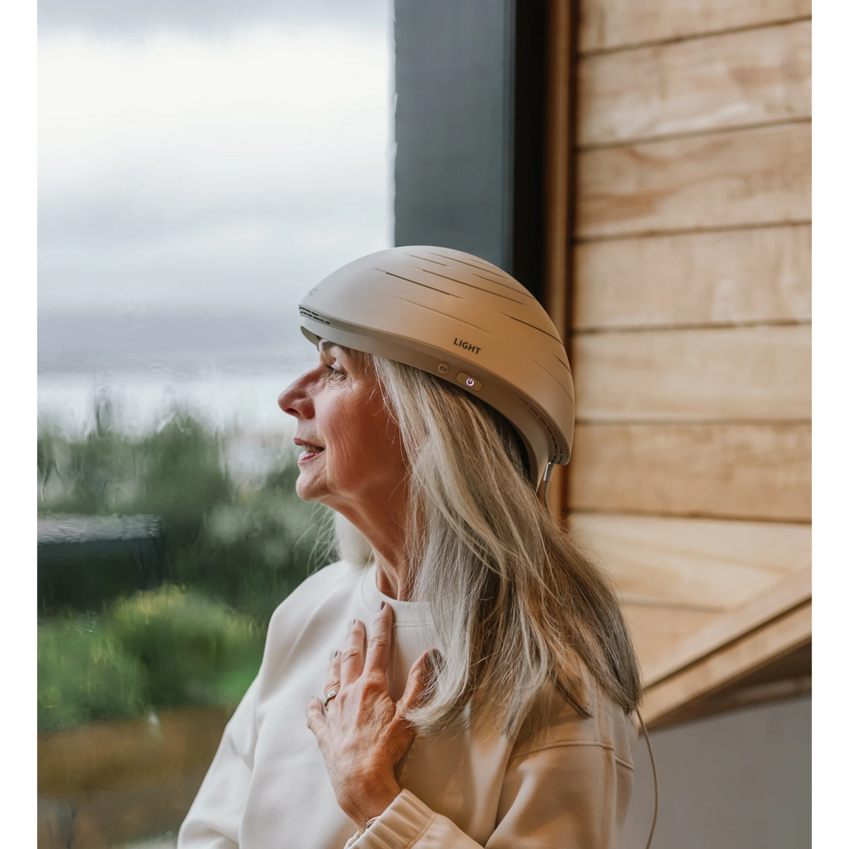 Neuronic LIGHT Portable 1070 nm Infrared Light Therapy Helmet with Smart App Control